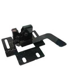 Замок капота (пластиковый капот)