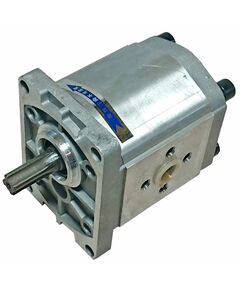 Насос шестеренчатый НШ левый CBN-E320 (шлицевой привод, с площадкой, выходы под 180°)															