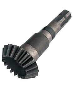 Вал ведущий редуктора почвофрезы 1GQN-120/140 (18/6 зуб.)