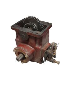 Редуктор привода переднего моста - раздаточная коробка в сборе TY244/ 254