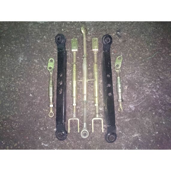 Механизм навесной Уралец L Межцент.=530 мм. (Сельхознавеска для тракторов 16-20 л.с) без пальцев Механизм навесной Уралец L Межцент.=530 мм. (Сельхознавеска для тракторов 16-20 л.с) без пальцев