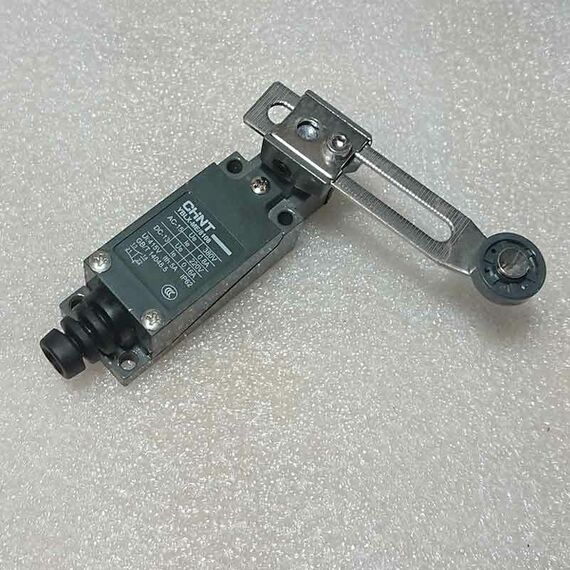 Выключатель концевой пресс-подборщик YK0850/ 0870/ 0890 (МЕ - 8108) (нового образца) Выключатель концевой пресс-подборщик YK0850/ 0870/ 0890 (МЕ - 8108) (нового образца)