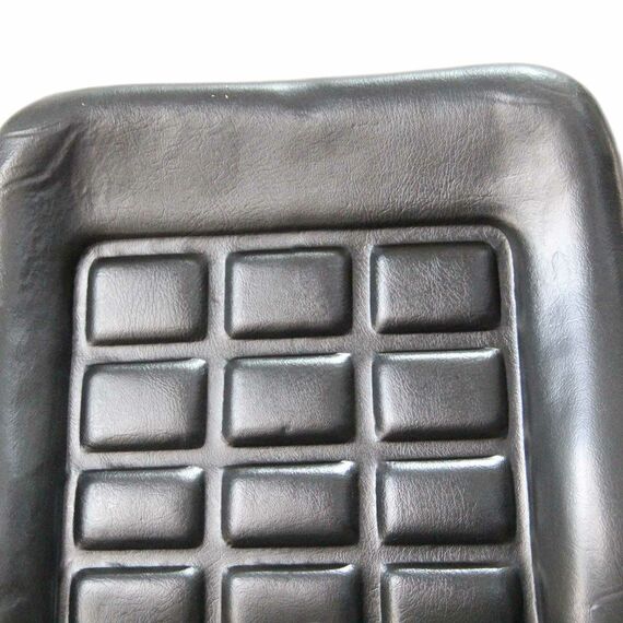 Сиденье тракторное Уралец (оригинальное) (кресло) Сиденье тракторное Уралец (оригинальное) (кресло)