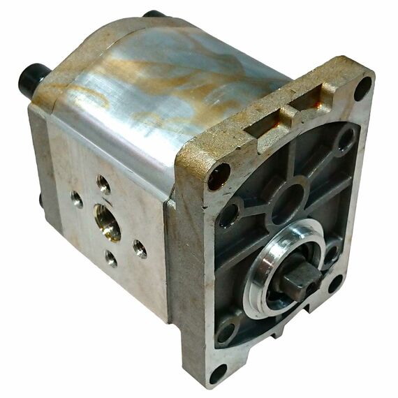 Насос шестеренчатый НШ левый CBN-Е314 (плоский привод с площадкой, выходы под 90°) Насос шестеренчатый НШ левый CBN-Е314 (плоский привод с площадкой, выходы под 90°)