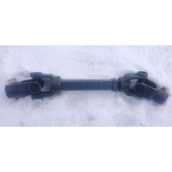 Вал карданный 8*8 шлицов, 770 мм, квадрат, крестовина 30х88 (35-60 л.с.) Вал карданный 8*8 шлицов, 770 мм, квадрат, крестовина 30х88 (35-60 л.с.)