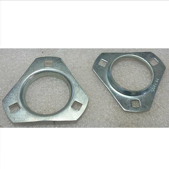 Стакан подшипника CS 205 на барабан пресс-подборщик YK0850/YK0870 Стакан подшипника CS 205 на барабан пресс-подборщик YK0850/YK0870