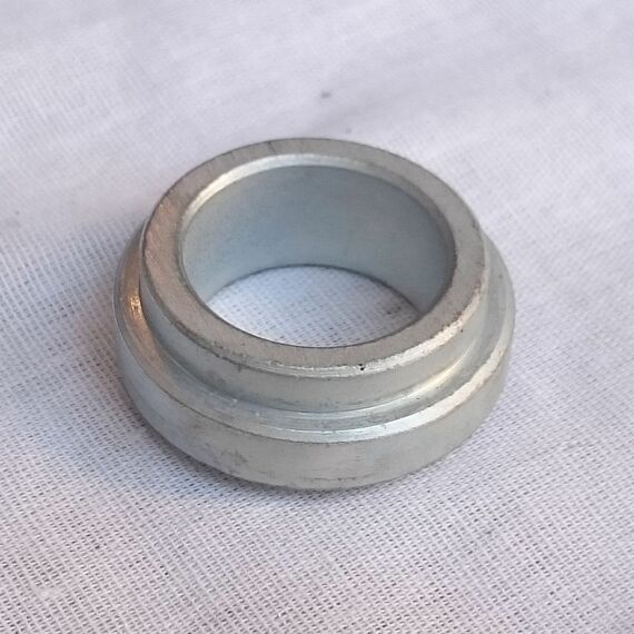 Втулка 25х40х16 ("А") барабана пресс-подборщик YK0850/YK0870