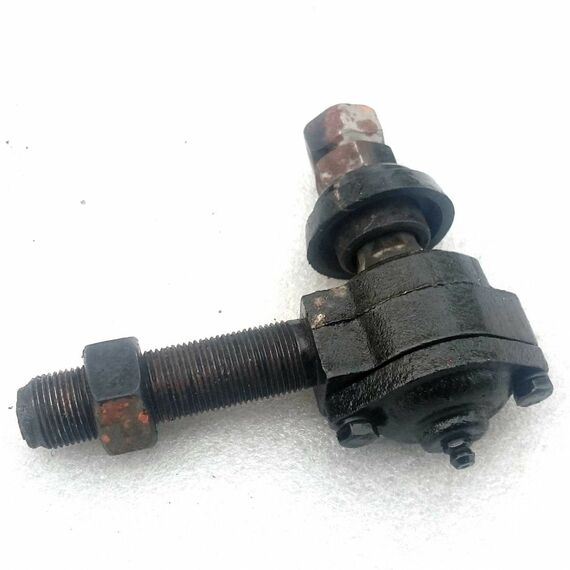 Наконечник шатуна косилки КНК (Варна) (Головка шатуна КДП 11-1) (М20/М16)