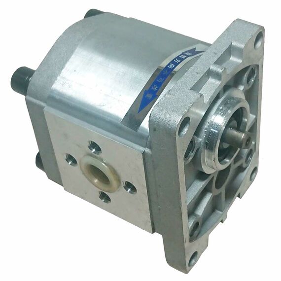 Насос шестеренчатый НШ левый CBN-E310 / CBT-E310 (плоский привод, с площадкой, выходы под 180°)